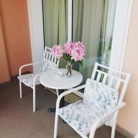 Hotel Mozart Opatija Bagian luar foto