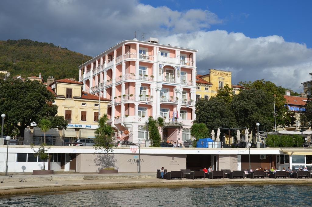 Hotel Mozart Opatija Ruang foto